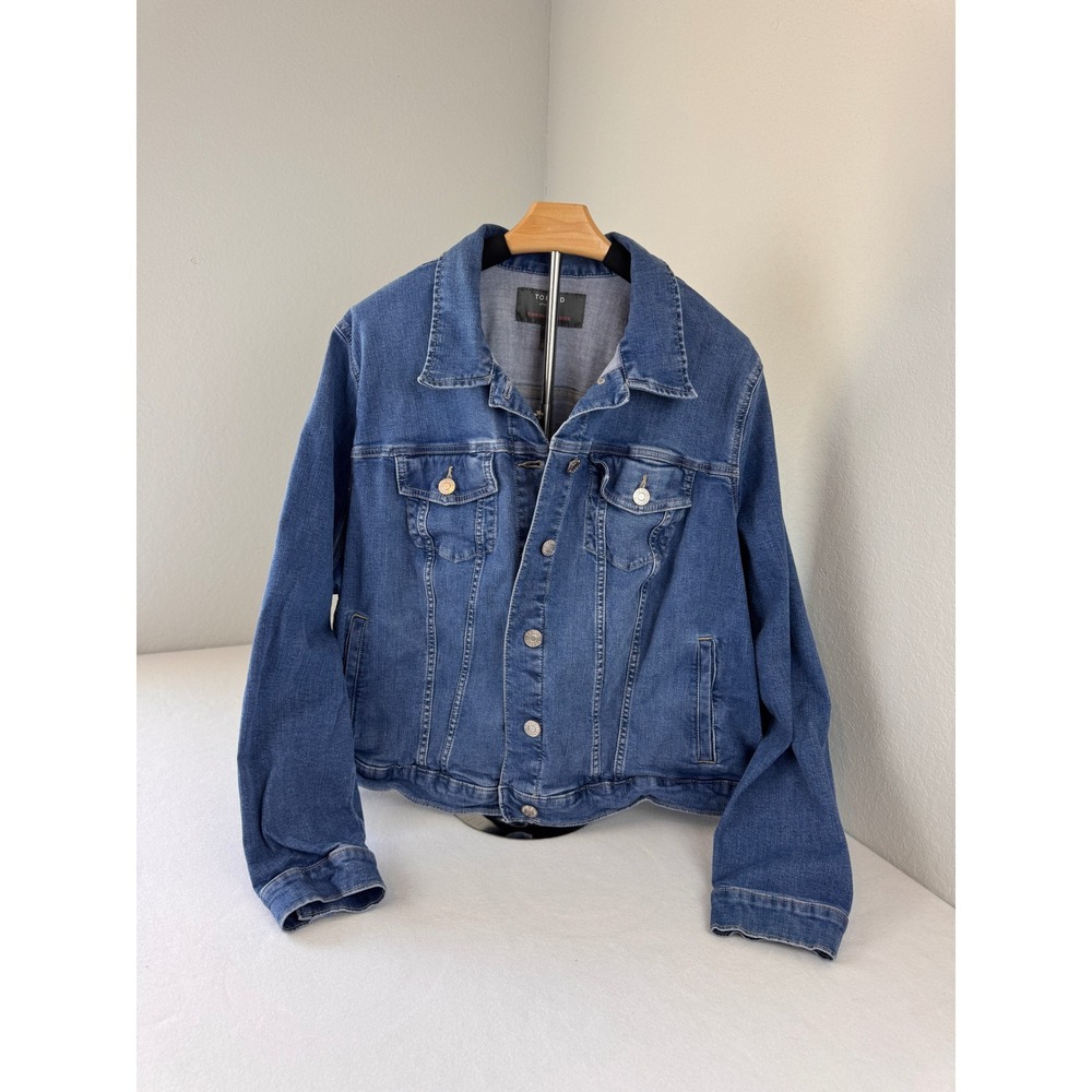 Torrid Denim Jacket Plus Size 3 Medium Wash Stretch Trucker Jean Jacket